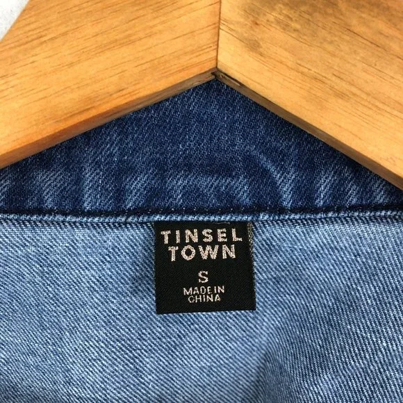 Tinsel Town Women's Small Blue Studded Button Front Denim Jean Jacket Cotton - Picture 7 of 9